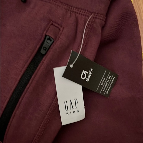 Gap Fit Maroon  Jogger/Pants with Black Accents Size 8 Med - Picture 4 of 5
